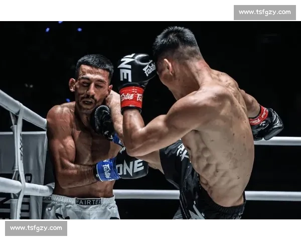 赵崇阳闪电 KO 日本王者末吉裕司!五连胜捍卫中国搏击荣耀 赵崇阳闪电 KO 日本王者末吉裕司!五连胜捍卫中国搏击荣耀